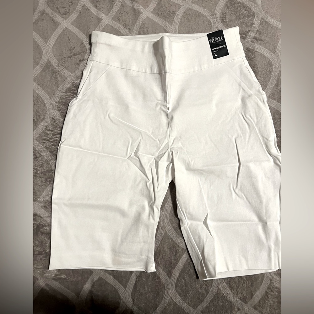 Bright White Whitney pull on shorts.